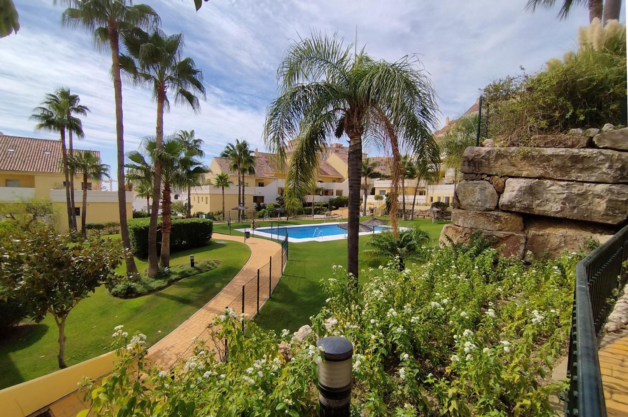 Puertosol 2 Apartment Estepona Exterior photo